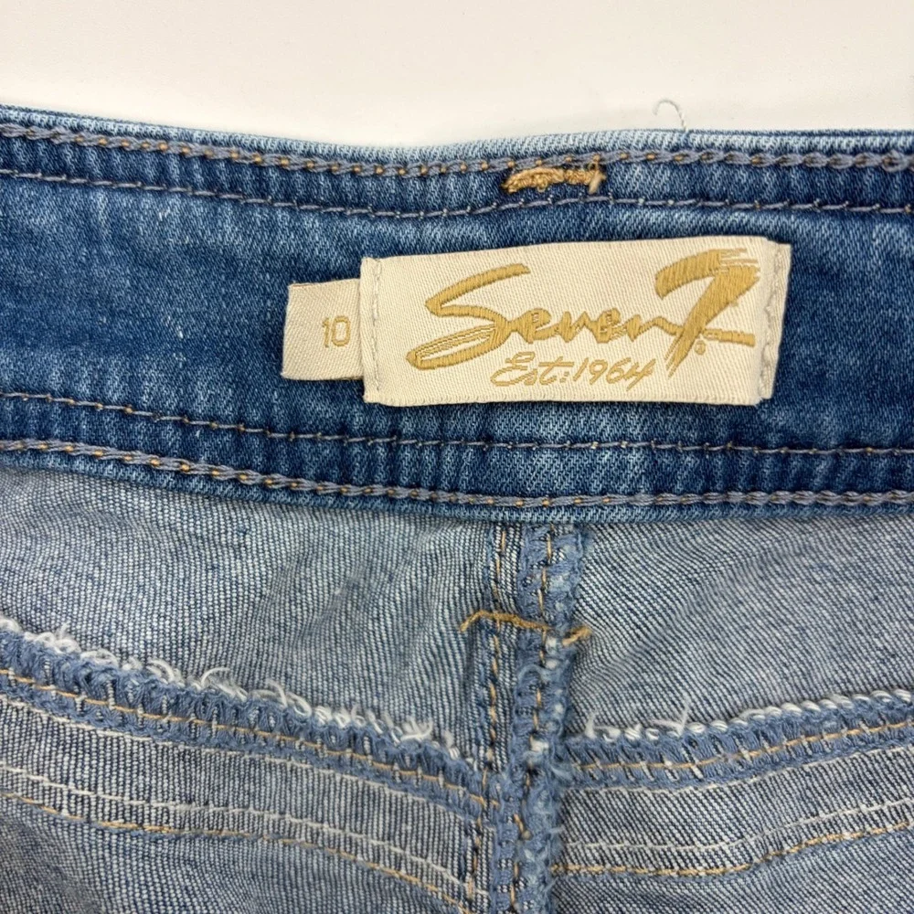 Seven7 Bermuda Shorts Womens 10 Distressed Denim Light Wash 10